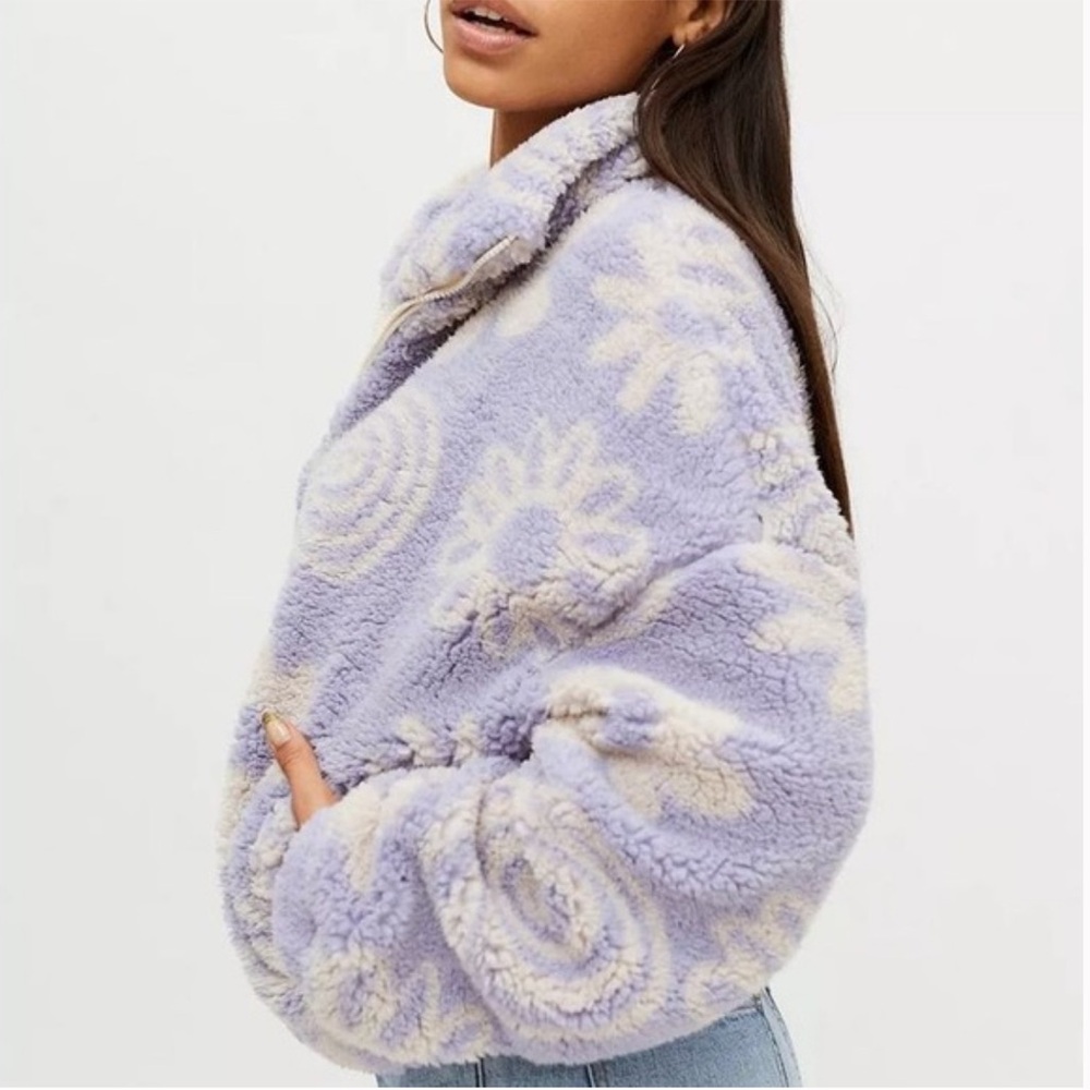 Urban Outfitters Sherpa Purple Jacket - Picture 2 of 6